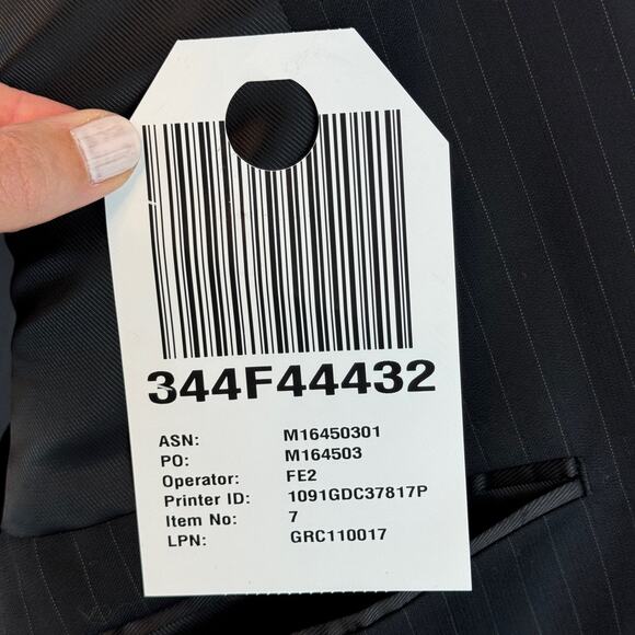 NWT Pronto Uomo Black Pinstripe Wool Platinum 2 Button Blazer Size 44 X-Long - Picture 10 of 16